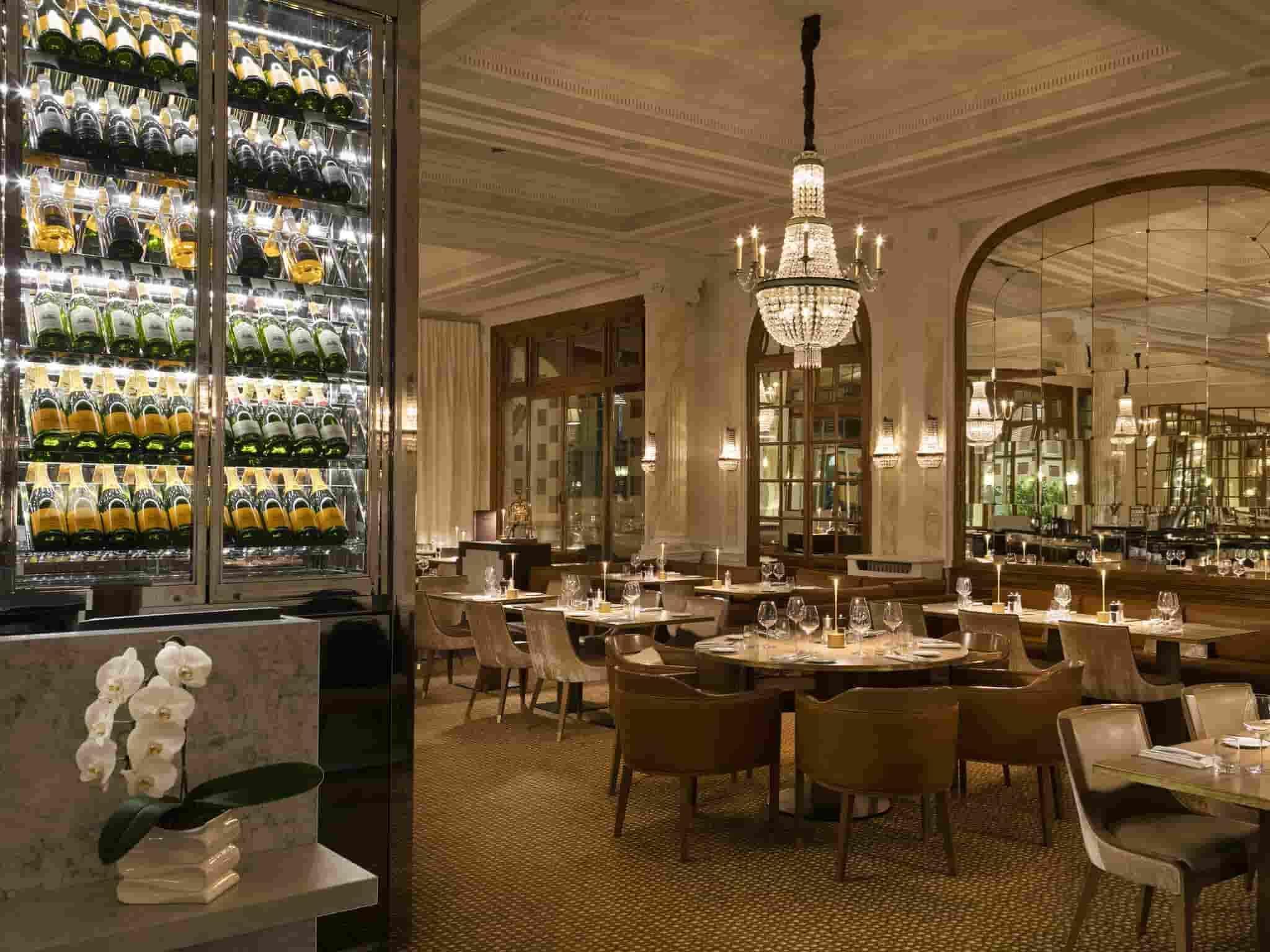 Hotel Barriere Le Normandy Довиль Экстерьер фото