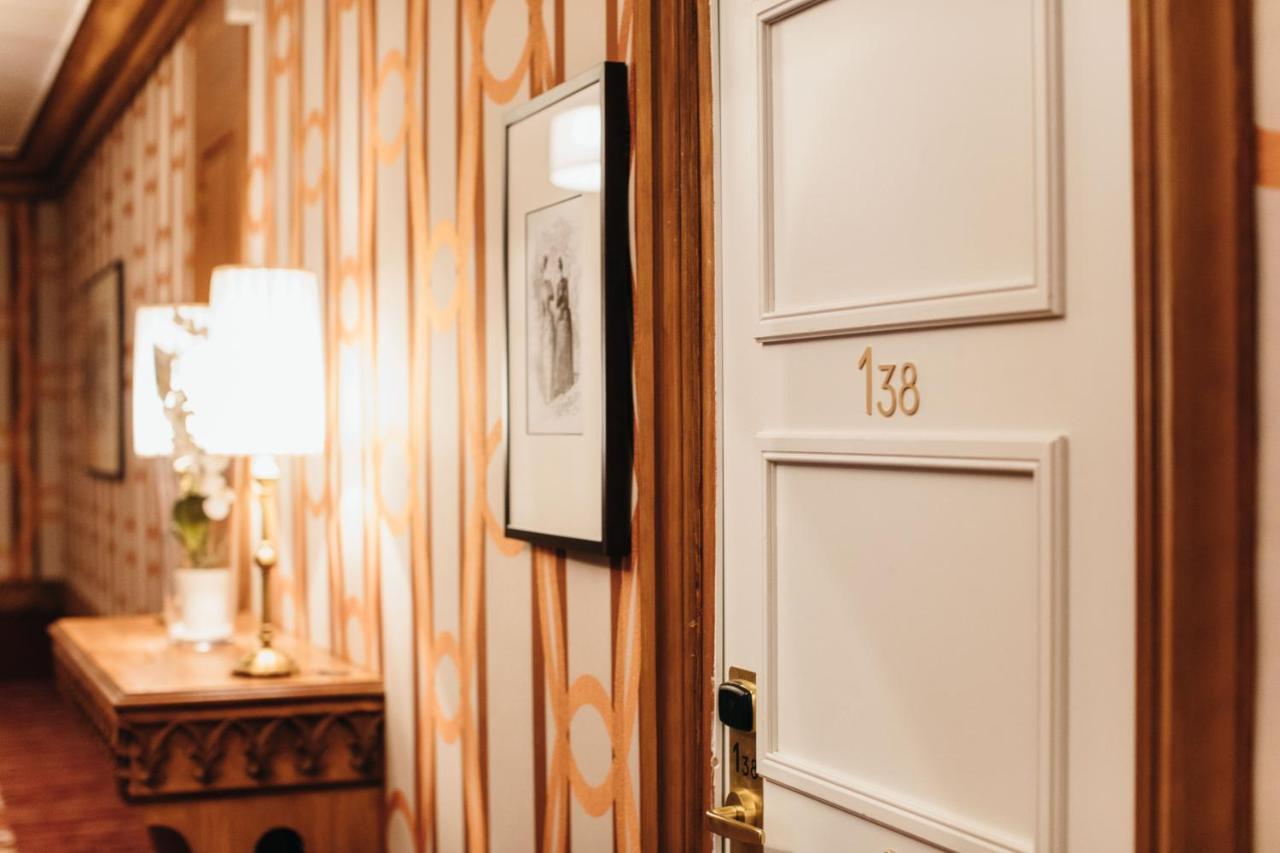 Hotel Barriere Le Normandy Довиль Экстерьер фото